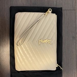 Saint Laurent clutch